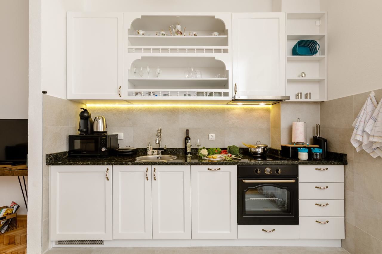 Апартаменты Three square apartment Котор-13