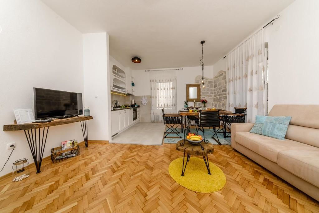 Апартаменты Three square apartment Котор-40