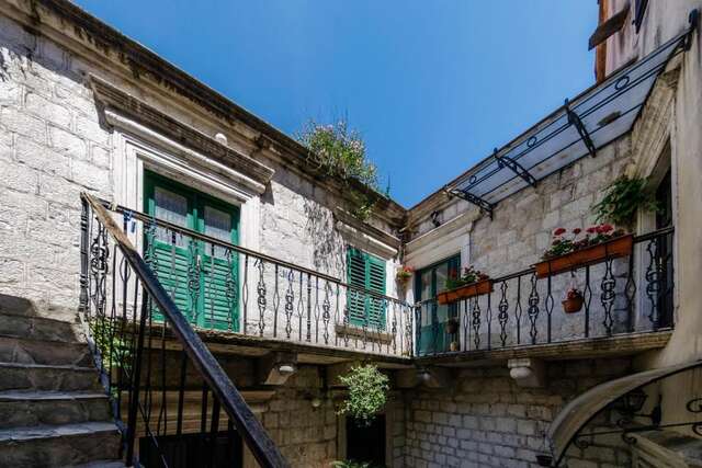 Апартаменты Three square apartment Котор-25